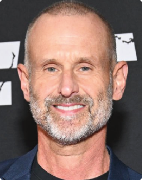 Kirk holler headshot